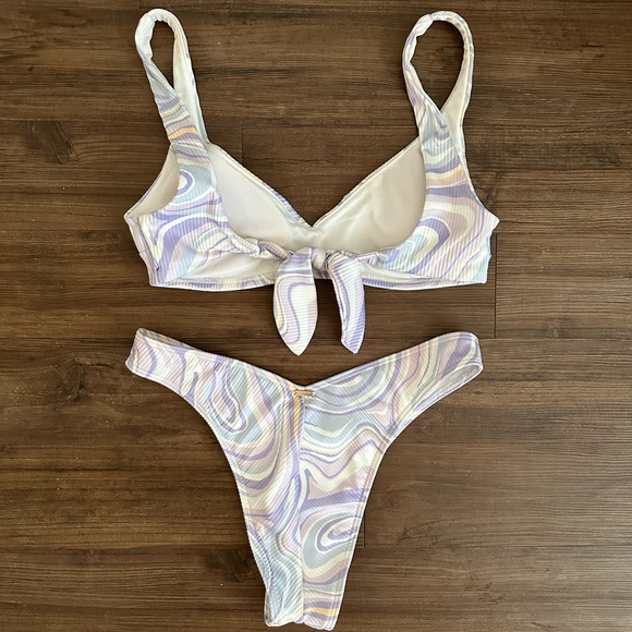 Hollister Ribbed High Cut Bikini S - Picture 2 of 3